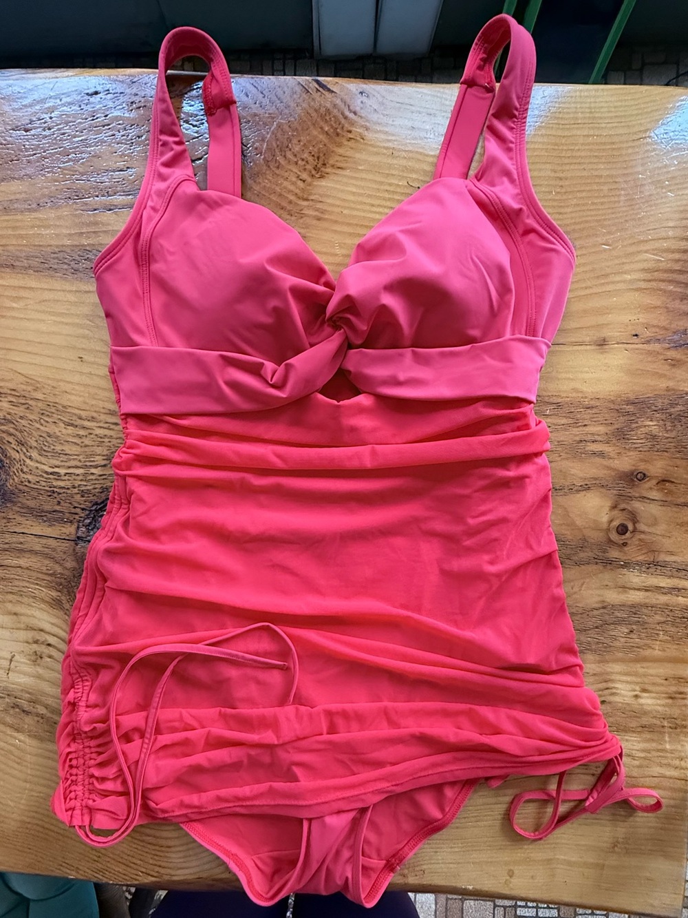 Smart Sculpt™
All-In-One Mesh Wrap Shaping Swimsuit